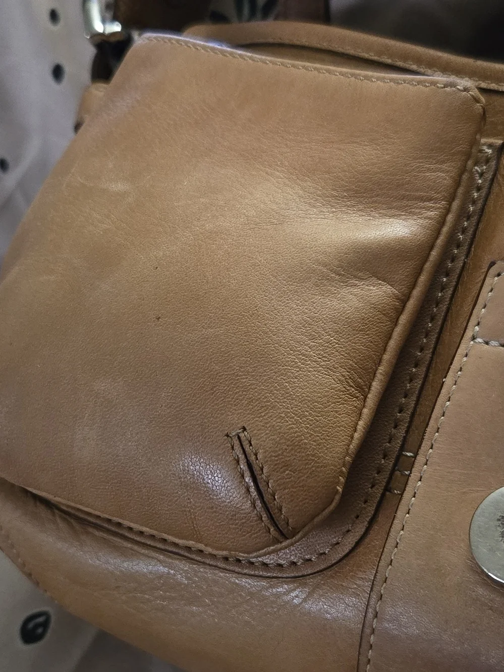 Coach Tan Leather Hobo with Polished Silver Hardware Vintage Y2K